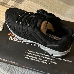 Skechers Outdoor sneakers mens size 10